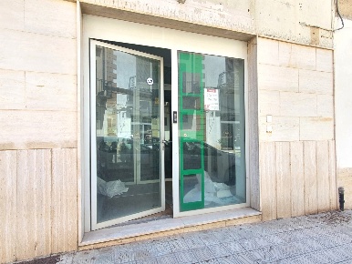 Foto Negozio in Via Roma 164, Campobello di Mazara Centro di 170 m²