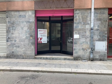 Foto Negozio in Viale S. Giovanni Bosco 113, Brindisi di 84 m² in affitto