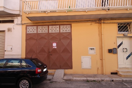 Foto Laboratorio in Via Podgora 8, Manduria Centro di 160 m² con 1 locali