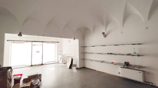Foto Negozio in Via garibaldi 95, Piacenza Centro Storico di 72 m²