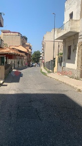 Foto Magazzino in Via SANT'ANNA SECONDO TRONCO 16D, Reggio di Calabria