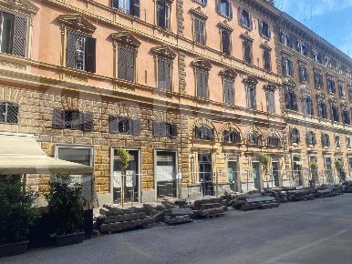 Foto Negozio in dei Gracchi, Roma Prati di 70 m² con 3 locali in affitto