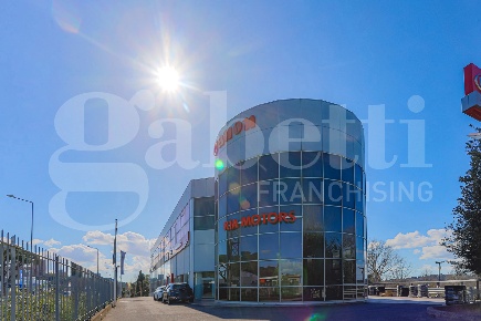 Foto Ufficio in Salaria, Roma Settebagni di 830 m² in affitto
