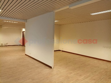 Foto Ufficio in XXV Aprile, Arezzo Giotto di 95 m² con 3 locali in affitto