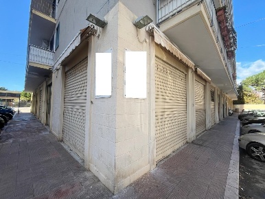 Foto Attività commerciale in Sardegna, Modugno di 60 m² in vendita