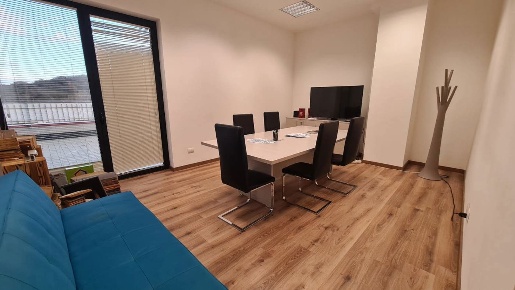Foto Ufficio a Corciano Chiugiana La Commenda di 87 m² con 4 locali