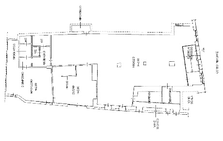 Foto Negozio in Corso Piemonte 21, Saluzzo Centro di 330 m² in vendita