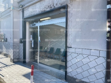 Foto Ufficio in Santo Spirito, Castel Gandolfo Pavona di 13 m² con 3 locali