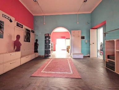 Foto Negozio in Via Roma 00, Bacoli Centro di 60 m² in vendita