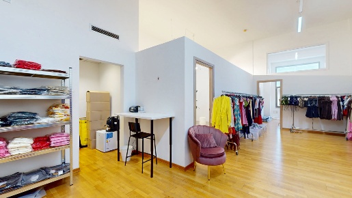 Foto Ufficio in ferrante imparato, Napoli San Giovanni a Teduccio di 103 m²