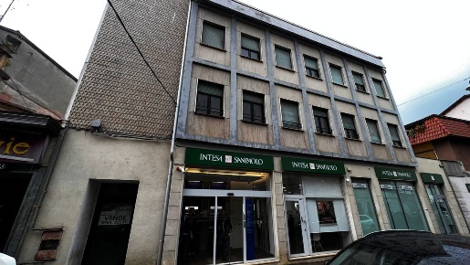 Foto Ufficio in Via Padula 95, Acri Centro di 450 m² con 6 locali