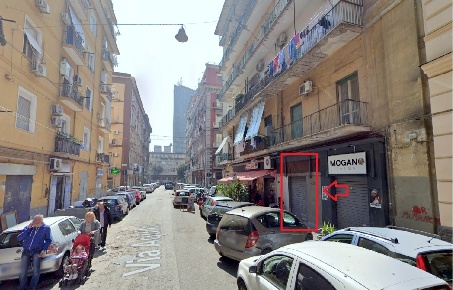 Foto Negozio in Aquila, Napoli Vasto di 70 m² con 2 locali in vendita