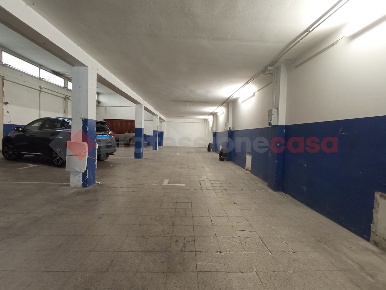 Foto Magazzino a Arezzo San Donato - Ospedale di 408 m² in vendita