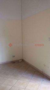 Foto Negozio in Mincio, Arezzo Saione di 26 m² con 1 locali in affitto