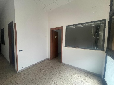 Foto Magazzino in Via Raffaele Starrabba 16-18, Palermo Montepellegrino