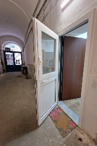 Foto Locale commerciale in vittorio veneto, Torre Annunziata di 60 m²