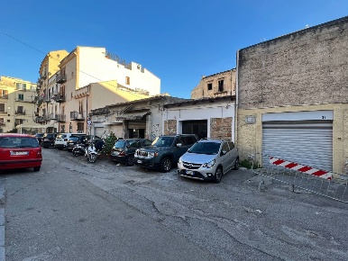 Foto Magazzino in Sant'Onofrio, Palermo Tribunale di 75 m² in affitto