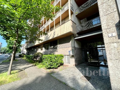 Foto Ufficio in Via Torino 2, Gallarate Semicentro - Ospedale di 300 m²