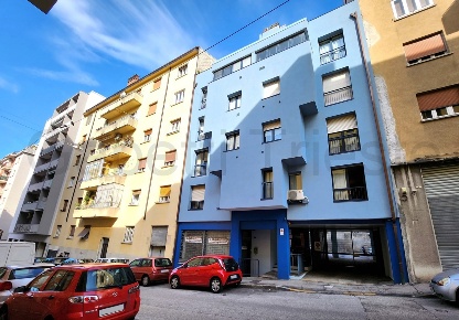 Foto Negozio a Trieste San Giacomo di 58 m² con 1 locali in vendita