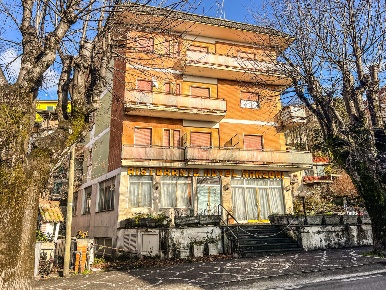 Foto Hotel in Via armando diaz 456, Fiuggi di 920 m² in vendita