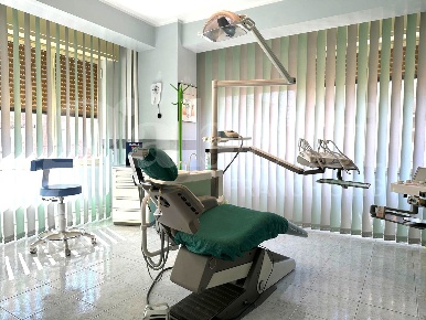 Foto Ufficio in Vicolo DOLFI 4, Avola Centro di 89 m² con 4 locali
