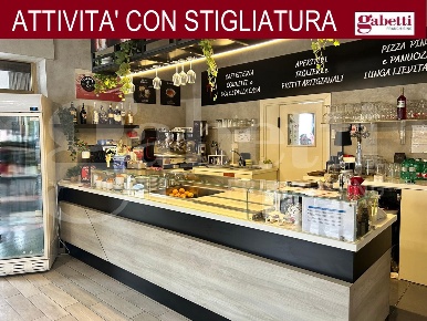 Foto Bar in delle Industrie, Latina Latina Scalo di 150 m² con 3 locali