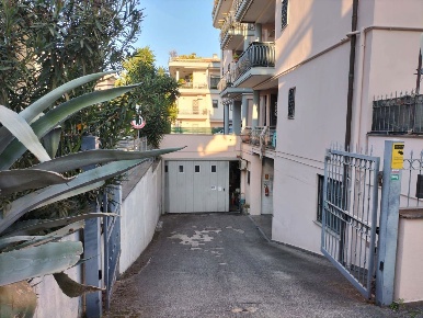 Foto Magazzino in Via Militello 10, Roma Rocca Cencia di 322 m² in vendita