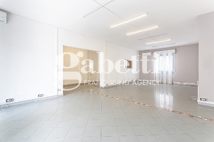 Foto Ufficio in Italia, Marano di Napoli Centro di 100 m² con 3 locali