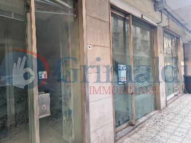 Foto Negozio in Via Ettore Lombardo Pellegrino 19, Messina San Martino