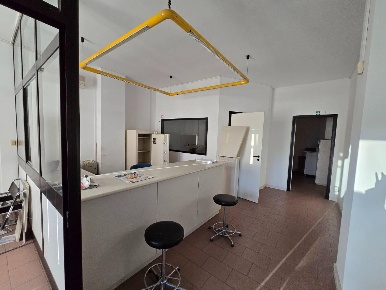 Foto Locale commerciale in monte cervino, Arezzo Montefalco di 46 m²