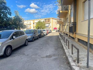 Foto Ufficio in Piazzale Bellaria 2, Palermo Olio di Lino di 355 m²