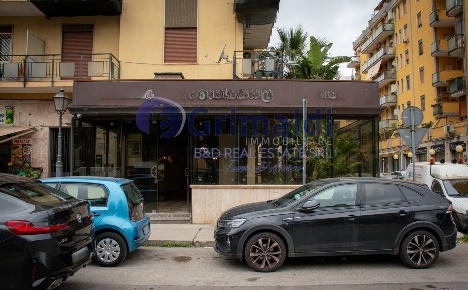 Foto Negozio in Viale della Regione Siciliana Nord Ovest 2286, Palermo