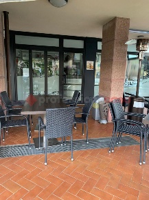 Foto Negozio in statale del sempione, Baveno Centro di 130 m² con 2 locali