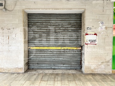 Foto Negozio in Via DOGANA 155, Amantea Centro di 72 m² con 1 locali