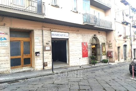 Foto Negozio in Marconi, Campobasso Centro Storico di 76 m² con 1 locali
