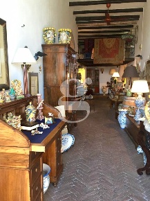Foto Negozio in Via LUNGOMARE GIUSEPPE GARIBALDI 175, Milazzo Centro