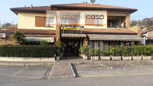 Foto Locale commerciale in Monte Generoso 2, Cantello Gaggiolo di 320 m²