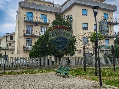 Foto Appartamento in Via San Donato, Pescara Tirino di 116 m² con 6 locali