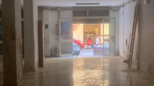 Foto Locale commerciale in filippo  corazza, Palermo Oreto - Perez