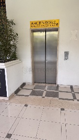 Foto Locale commerciale a Venezia Zelarino di 155 m² con 1 locali