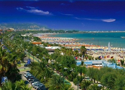 Foto Locale commerciale a San Benedetto del Tronto Centro di 160 m²