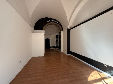 Foto Locale commerciale a Acireale Centro Storico di 50 m² con 1 locali