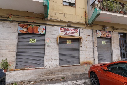 Foto Locale commerciale a Siracusa Grottasanta - Tunisi di 110 m²