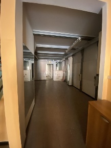 Foto Locale commerciale a La Spezia Centro Storico di 98 m² con 2 locali