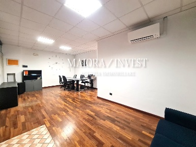 Foto Ufficio a San Benedetto del Tronto Porto d'Ascoli di 97 m² in vendita
