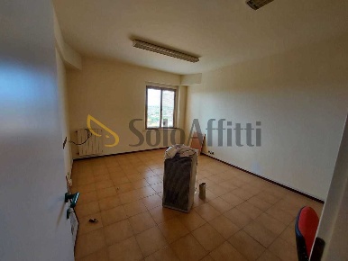 Foto Ufficio a Foiano della Chiana di 30 m² con 1 locali in affitto