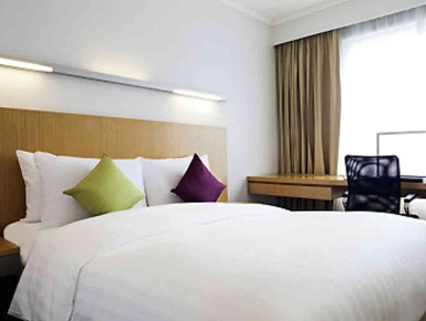 Foto Attività commerciale in Via Arcivescovato, Lucca di 800 m² in vendita