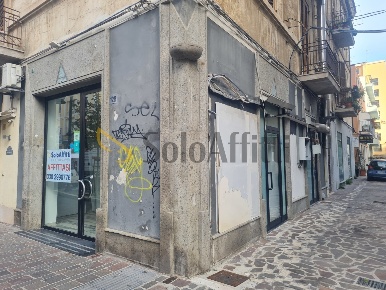 Foto Locale commerciale in Corso Vittorio Emanuele 128, Pescara Centro