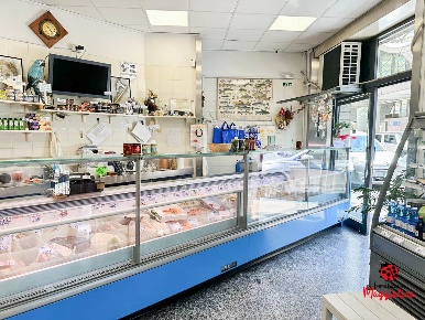 Foto Attività commerciale in Piazza Cavour 39, La Spezia Centro Storico