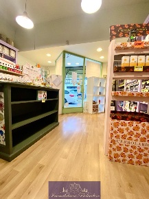 Foto Locale commerciale in Via Montebuoni, Impruneta di 45 m² con 2 locali